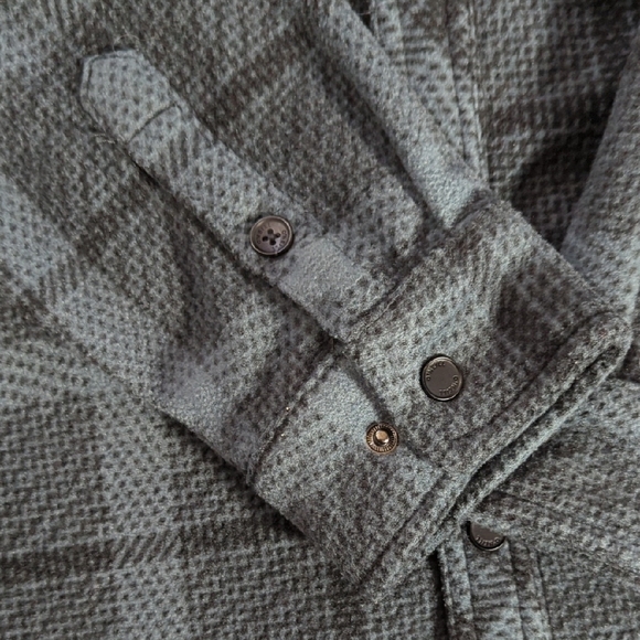 O'Neill Gray Lightweight Plaid Shirt Jacket - Picture 5 of 16